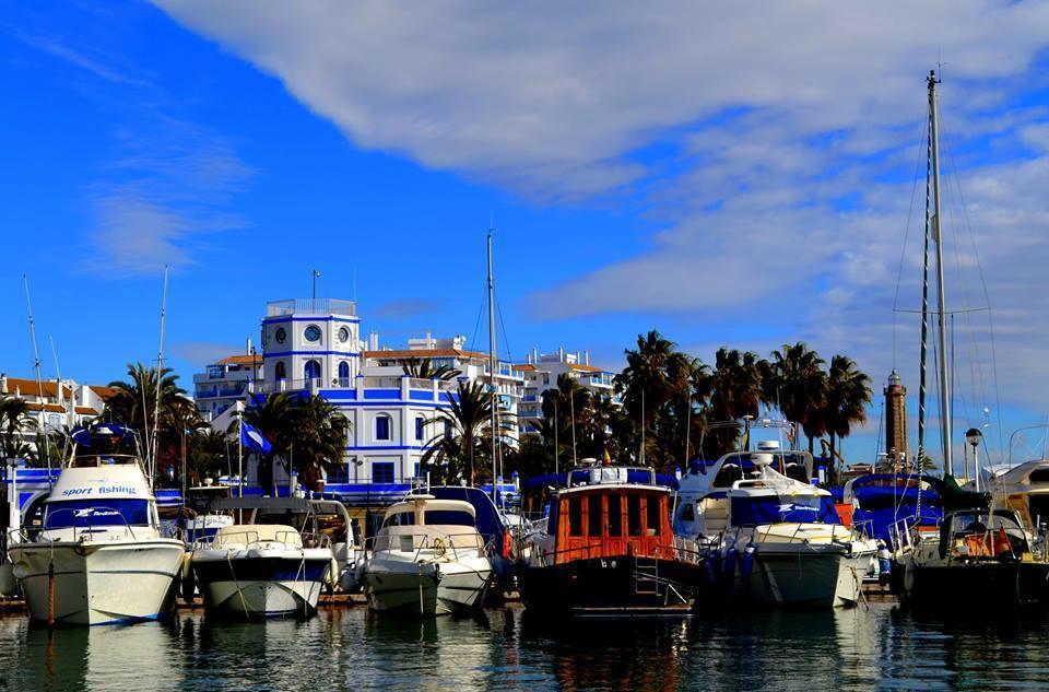 Apartamento Puerto Deportivo Estepona Dış mekan fotoğraf